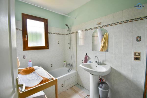 Maison à vendre 6 pièces COUR CHEVERNY (41)