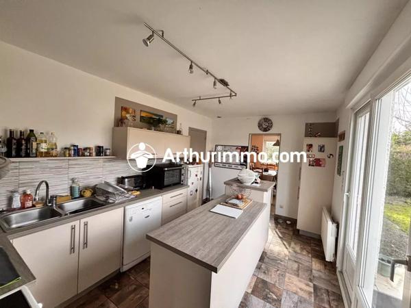 Vente Local commercial 4 pièces 112 m2 à Saint-Michel-des-Andaines