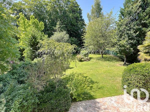 Maison à vendre 8 pièces 181 m² Montlignon