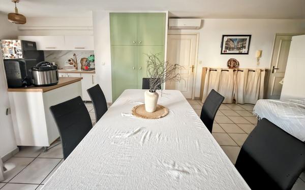 Appartement à vendre    2 pièces • 63 m2 Toulon