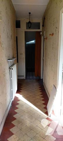 MAISON DE VILLE sise à SAINT PIERRE LES NEMOURS