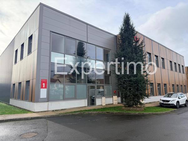 Pierrefitte-sur-Seine (93380) LOCATION Local d’activité 316 m2 avec bureaux de 84 m2 et 9 parkings