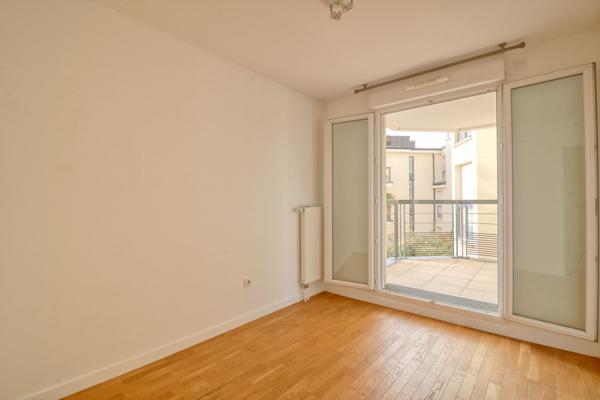 Appartement Antony 3 pièce(s) 56.20 m2 - Villa Georgia - 10 min du centre-ville et 1200 m du RER B!