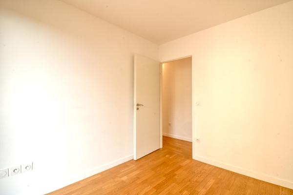 Appartement Antony 3 pièce(s) 56.20 m2 - Villa Georgia - 10 min du centre-ville et 1200 m du RER B!