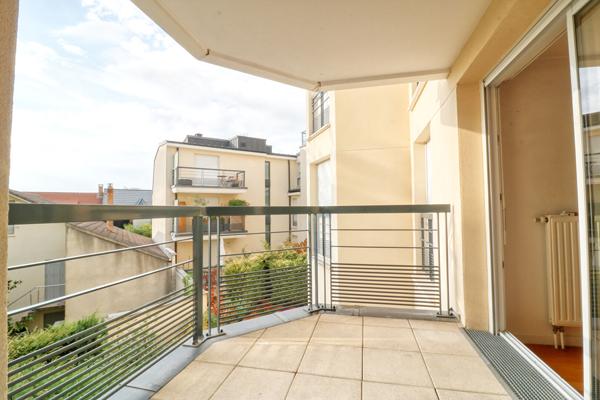 Appartement Antony 3 pièce(s) 56.20 m2 - Villa Georgia - 10 min du centre-ville et 1200 m du RER B!