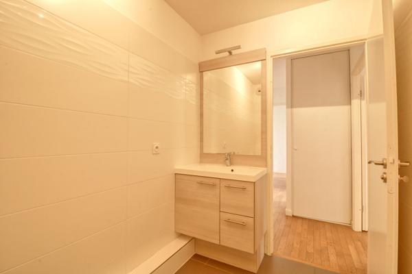Appartement Antony 3 pièce(s) 56.20 m2 - Villa Georgia - 10 min du centre-ville et 1200 m du RER B!