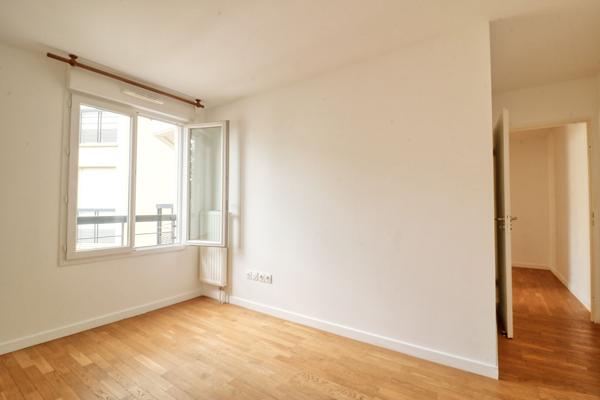 Appartement Antony 3 pièce(s) 56.20 m2 - Villa Georgia - 10 min du centre-ville et 1200 m du RER B!