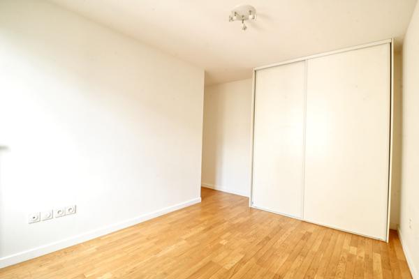 Appartement Antony 3 pièce(s) 56.20 m2 - Villa Georgia - 10 min du centre-ville et 1200 m du RER B!
