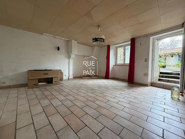 79400 SAINT MAIXENT L ECOLE Maison de ville Saint Maixent L Ecole 130m²