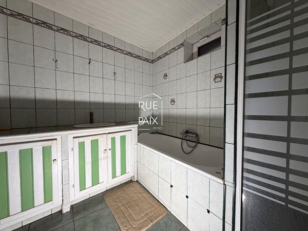 79400 SAINT MAIXENT L ECOLE Maison de ville Saint Maixent L Ecole 130m²