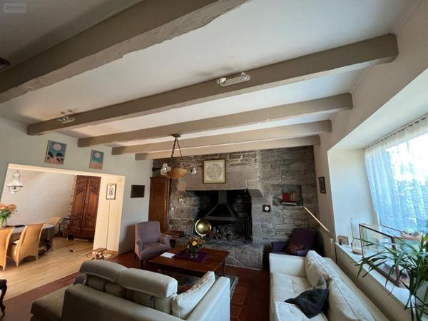 Maison à vendre à Ploumilliau dans les Côtes-d'Armor (22300), ref : 22151MAIS18   
Keraudy