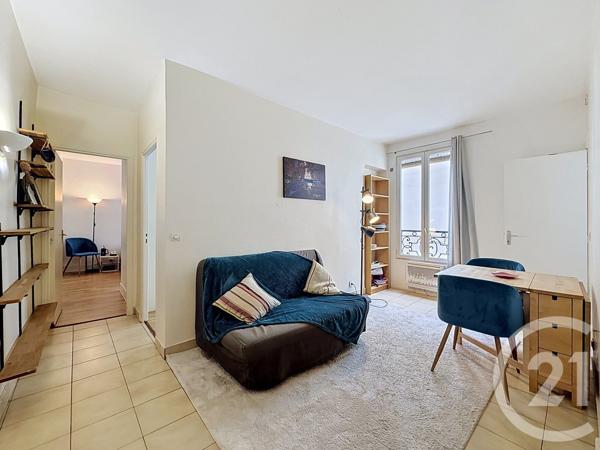 Appartement F3 à vendre  3 pièces - 45,49 m 2   PARIS  - 75011