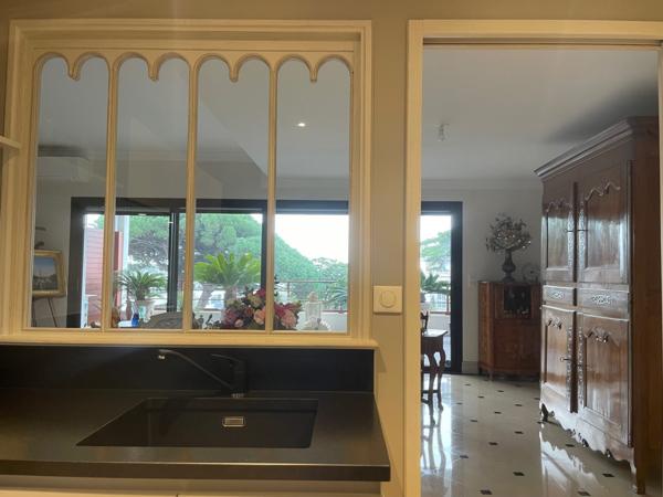 Vente Appartement La Rochelle 1 295 000 € HAI - 123 m2 - 2 Chambres - Réf. 691-TERREETMER17_691