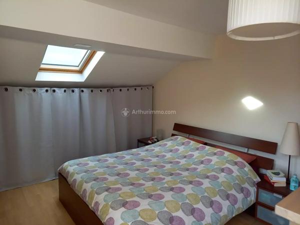 Location                                                      Maison
                        
                     4 pièces                      125 m2                     à Lyon 3