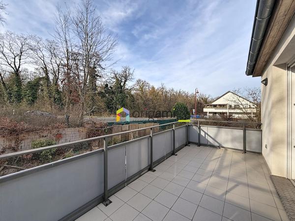 KEMBS - Spacieux 2P meublé