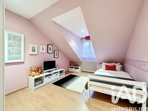 Maison à vendre 6 pièces 155,46 m² Chennevières-sur-Marne