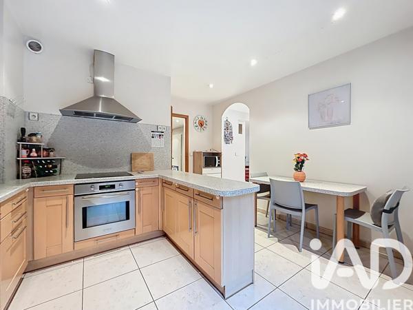 Maison à vendre 6 pièces 155,46 m² Chennevières-sur-Marne