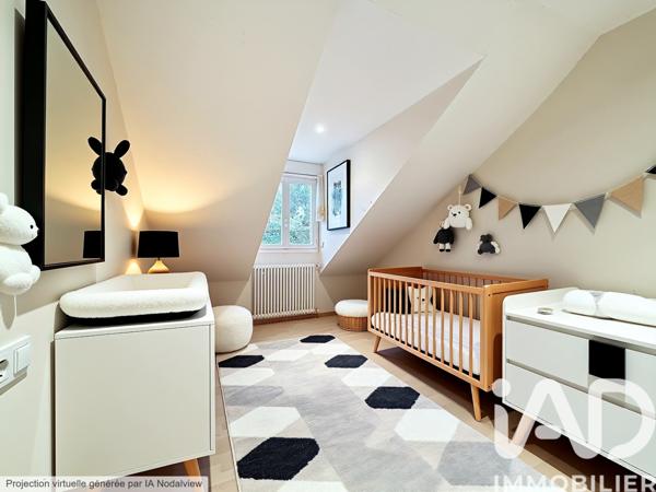 Maison à vendre 6 pièces 155,46 m² Chennevières-sur-Marne