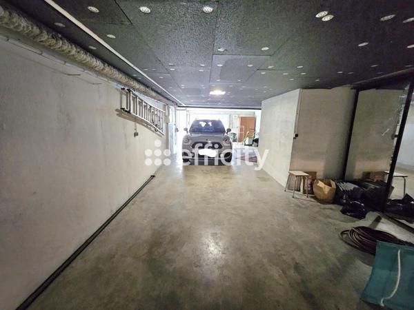 Maison 6 pièces - 275 m²