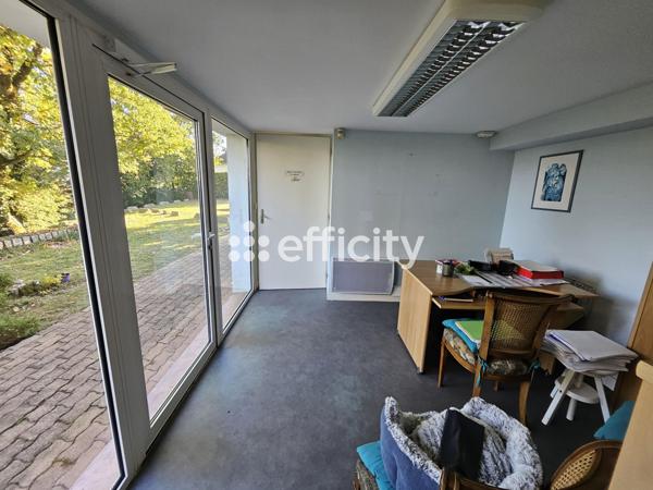 Maison 6 pièces - 275 m²