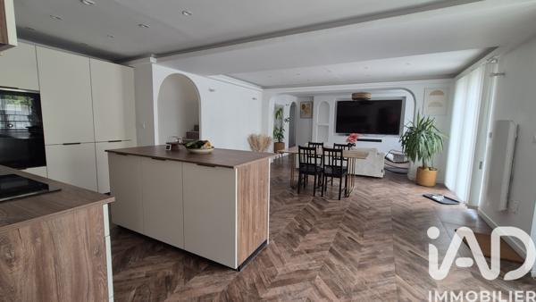 Maison à vendre 8 pièces 187 m² Elbeuf