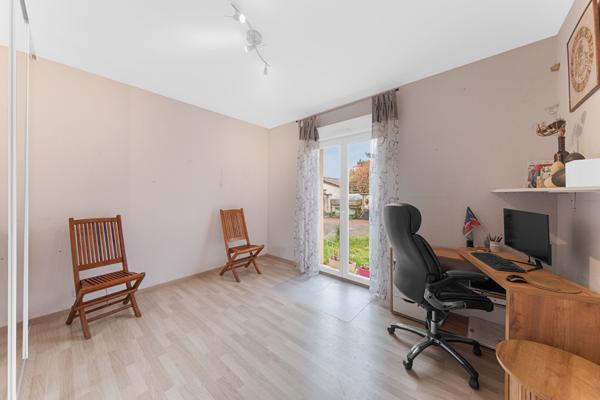 Côte chalonnaise , maison à Givry  de 170 m² avec 4 chambres