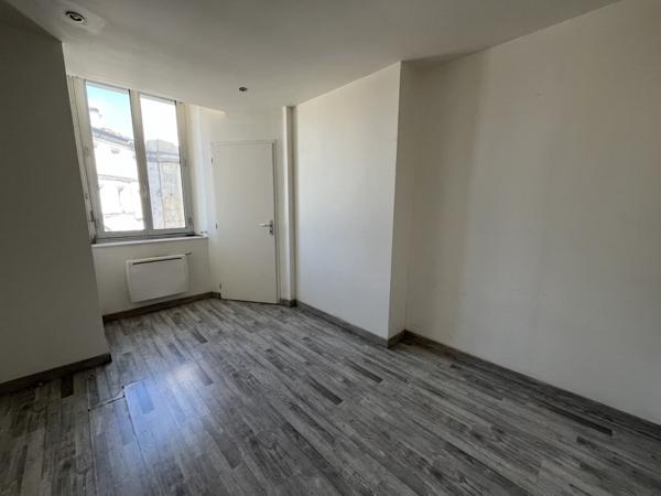 Appartement à louer |  Jarnac |  2 pièces | 29 m²