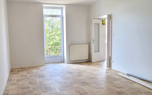 Appartement à louer    3 pièces •  Le Creusot
