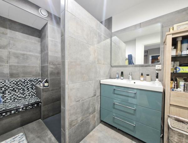 Maison 6 pièces - 200 m²