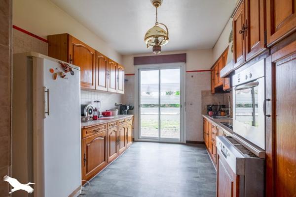 Maison à vendre 350 000 € Gratentour 5 p 144 m² DPE D