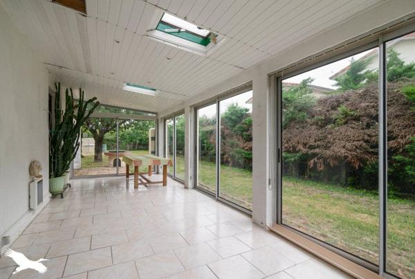 Maison à vendre 350 000 € Gratentour 5 p 144 m² DPE D