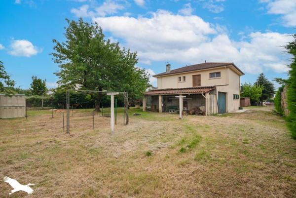 Maison à vendre 350 000 € Gratentour 5 p 144 m² DPE D