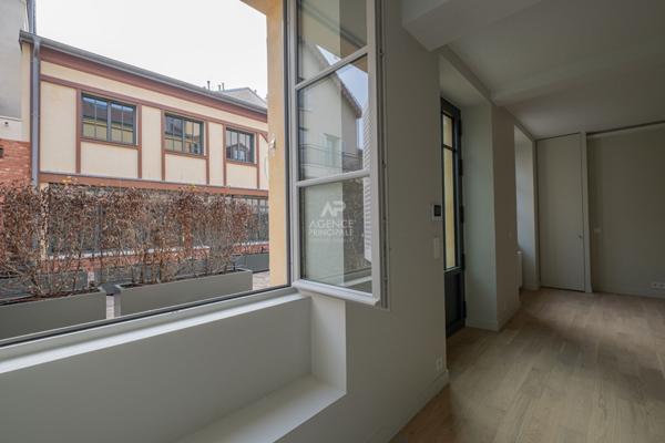 Versailles Notre Dame - Maison 3 pièces 79.90 m² au sol avec terrasse arborée de 25m² €760 000 ** - Référence 25722