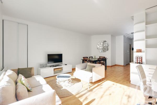 Appartement F4 à vendre  4 pièces - 117 m2 PARIS - 75015