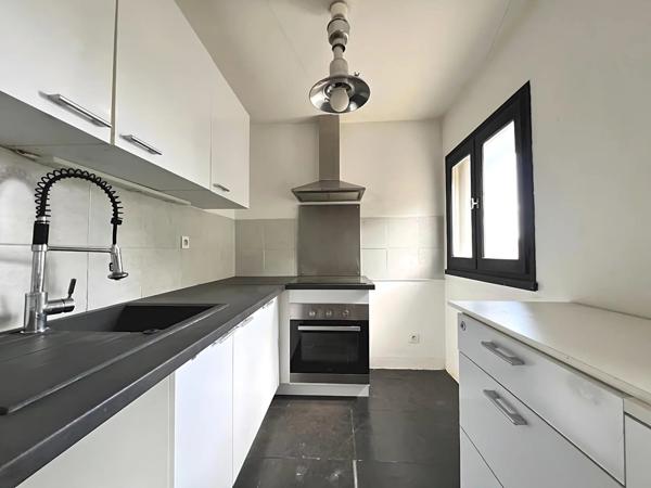 Vente Appartement 7 pièces 112 m2 à Sérignan