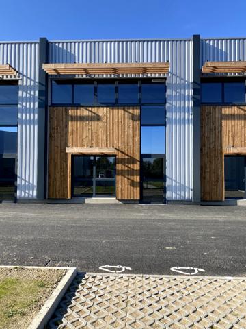 OPPORTUNITÉ RARE A VENDRE - Locaux d'activité neufs env 103 à 413 m² - Nord de Nantes