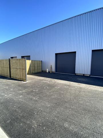 OPPORTUNITÉ RARE A VENDRE - Locaux d'activité neufs env 103 à 413 m² - Nord de Nantes