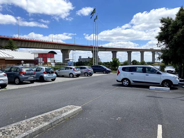 A LOUER- Très beaux bureaux NANTES OUEST -122 m2