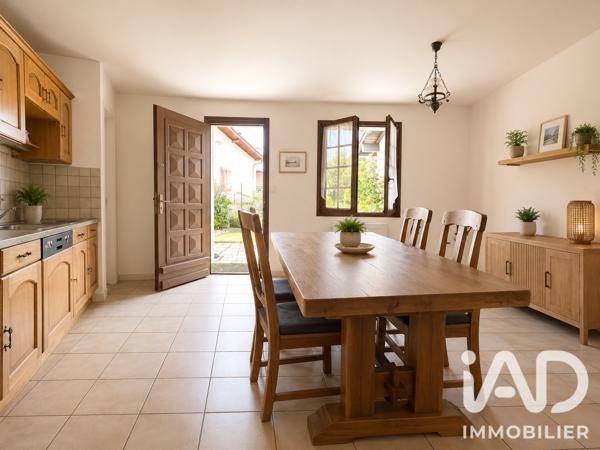 Maison à vendre 4 pièces 133 m² Tullins
