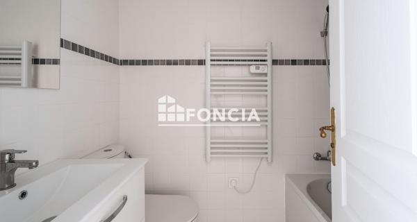 À vendre Studio 26.62 m² - Paris 75008