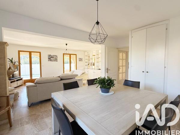 Maison à vendre 6 pièces 133 m² Carqueiranne