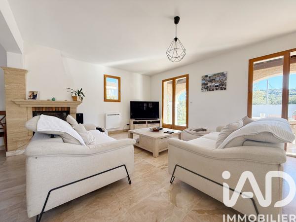 Maison à vendre 6 pièces 133 m² Carqueiranne