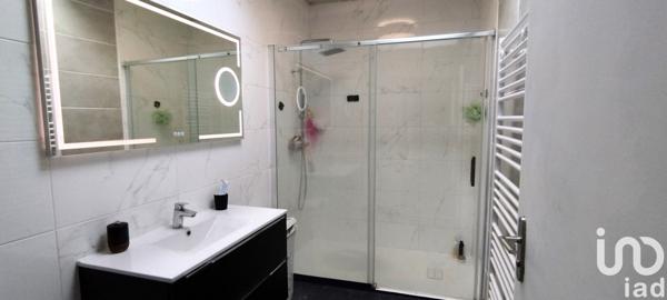 Maison 8 pièces de 273 m² à Pouzauges (85700)