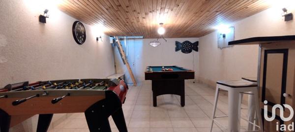 Maison 8 pièces de 273 m² à Pouzauges (85700)