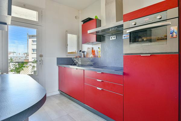 Appartement
         4 pièces
        - 87 m² Exclusivité 129 900 € *