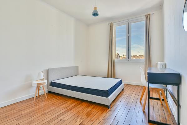 Appartement
         4 pièces
        - 87 m² Exclusivité 129 900 € *
