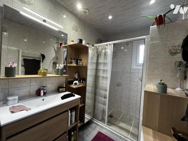 Pavillon à usage d'habitation édifié dans les années 2000