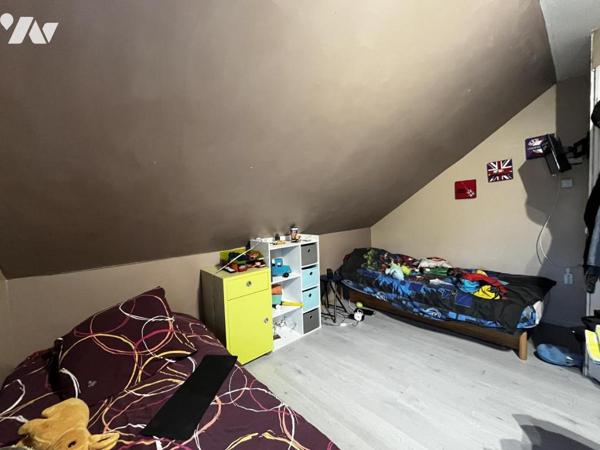 Pavillon à usage d'habitation édifié dans les années 2000