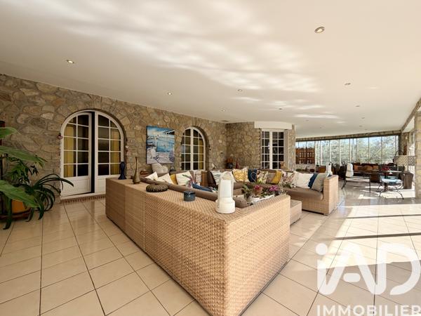 Maison à vendre 8 pièces 250,62 m² La Farlède