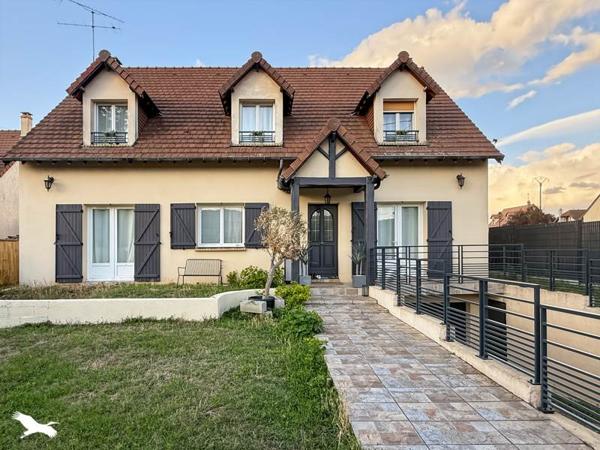 Maison 435 000 € Bennecourt 9 p 187 m² DPE A